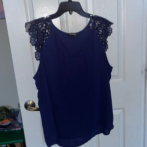 Perfect blue top for any occasion